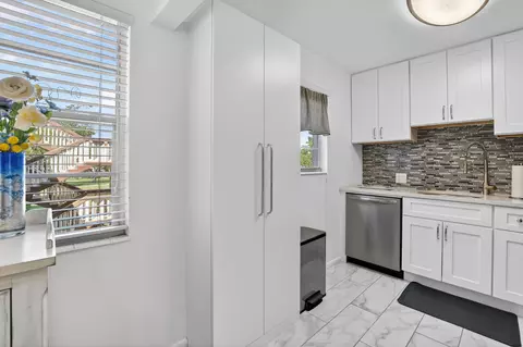 150 Mansfield D #150, Boca Raton, FL 33434