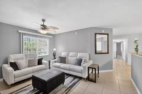 6769 Heritage Grande #2201, Boynton Beach, FL 33437