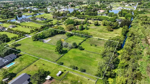 10245 La Reina Rd, Delray Beach, FL 33446