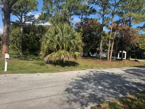 5866 SE Wesley Ave, Stuart, FL 34997 photo 3