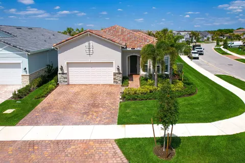 12305 Frontline Ln, Palm Beach Gardens, FL 33412