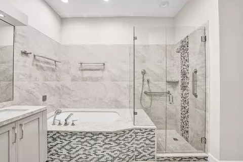 818 Spinnaker Dr E, Hollywood, FL 33019 photo 22
