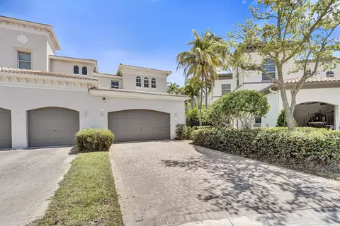 818 Spinnaker Dr E, Hollywood, FL 33019 photo 9