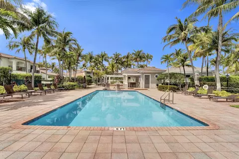818 Spinnaker Dr E, Hollywood, FL 33019 photo 55