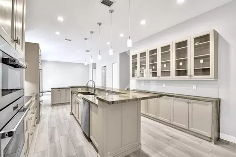 818 Spinnaker Dr E, Hollywood, FL 33019 photo 27