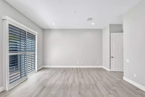 818 Spinnaker Dr E, Hollywood, FL 33019 photo 31