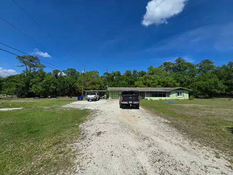 144 N Elm St, Fellsmere, FL 32948