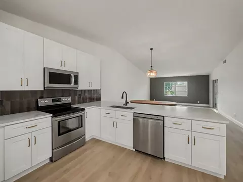 8324 Summerbreeze Ln, Boca Raton, FL 33496
