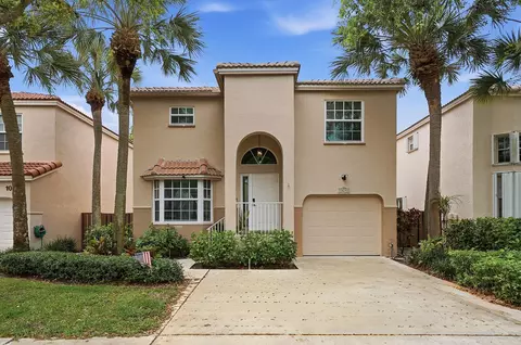 10690 NW 12th Dr, Plantation, FL 33322