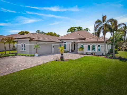523 SW Squire Johns Ln, Palm City, FL 34990