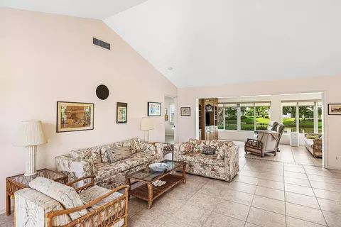 4473 Sanderling Cir E, Boynton Beach, FL 33436 photo 9