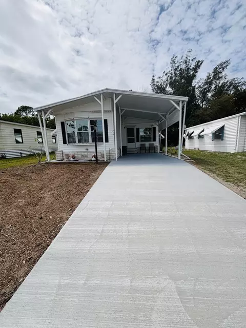 238 W Caribbean, Port Saint Lucie, FL 34952