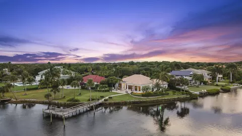 2435 Snook Trl, Palm Beach Gardens, FL 33410