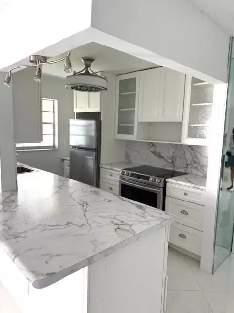 4755 NW 3rd Ct #C, Delray Beach, FL 33445