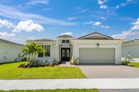 10256 SW Carnelian St, Port St Lucie, FL 34987