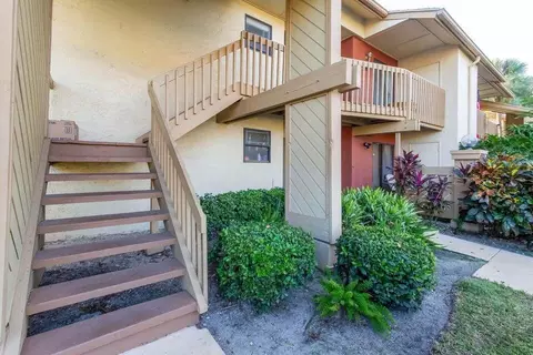 13045 Albright Ct #12, Wellington, FL 33414