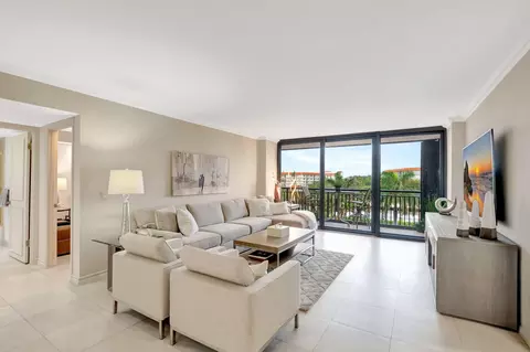 2667 N Ocean Blvd #3050, Boca Raton, FL 33431