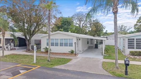 6571 NW 37th Ave, Coconut Creek, FL 33073