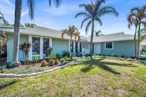 757 NEastlake St, Port Saint Lucie, FL 34983