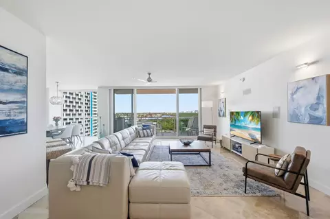 2845 NE 9th St #906, Fort Lauderdale, FL 33304