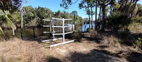 Exterior - 7783 SW Bentley Ln, Stuart, FL 34997 photo 4 of 5