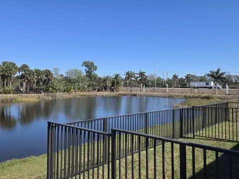 View/Area - 7783 SW Bentley Ln, Stuart, FL 34997 photo 4 of 7