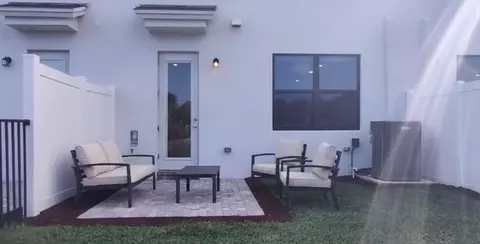 Exterior - 7783 SW Bentley Ln, Stuart, FL 34997 photo 3 of 5