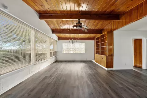 Living - 101 S Colorado Ave, Stuart, FL 34994 photo 2 of 5
