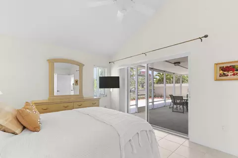Bedroom - 327 Ridge Rd, Jupiter, FL 33477 photo 3 of 6