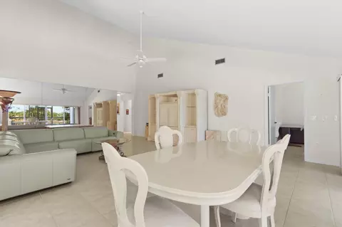 Dining - 327 Ridge Rd, Jupiter, FL 33477 photo 2 of 2