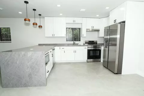 1781 NW 154th St, Miami Gardens, FL 33054