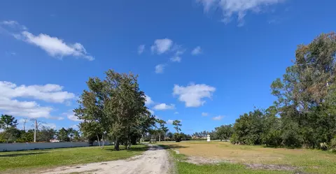 1500 SE Cove Rd, Stuart, FL 34997 photo 9