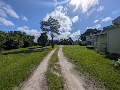1500 SE Cove Rd, Stuart, FL 34997 photo 13