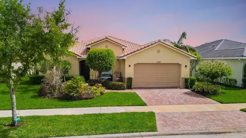 11547 SW Apple Blossom Trl, Port Saint Lucie, FL 34987