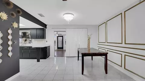 223 E Arbor Ave, Port Saint Lucie, FL 34952