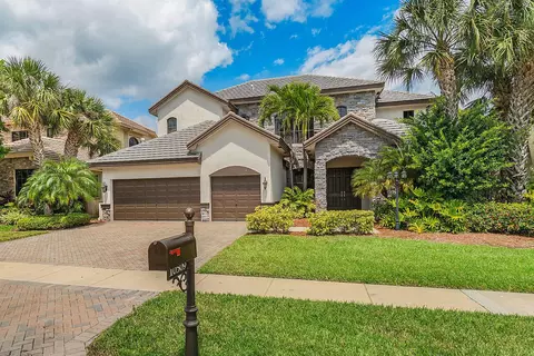 10509 Vignon Ct, Wellington, FL 33449