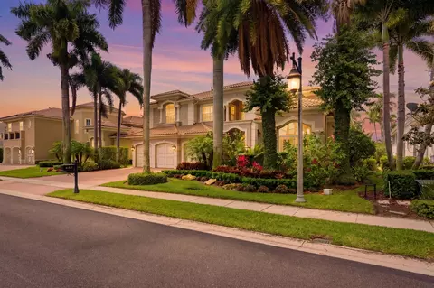 442 Savoie Dr, Palm Beach Gardens, FL 33410