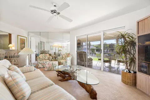 Living - 3236 SE Aster Ln #M226, Stuart, FL 34994 photo 2 of 4