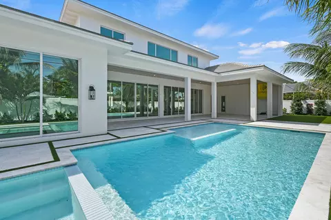 Exterior - 192 River Dr, Jupiter, FL 33469 photo 9 of 9