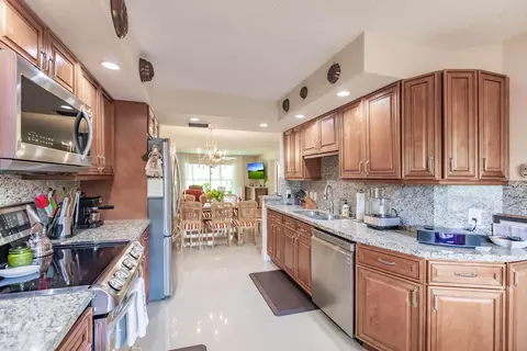 1606 Abaco Dr #H4, Coconut Creek, FL 33066