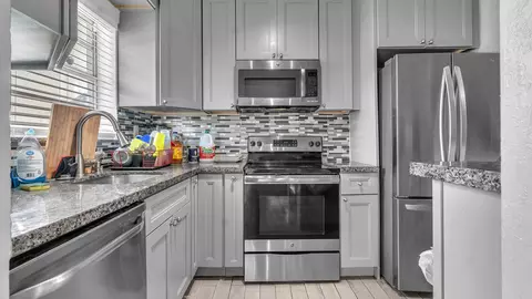 6510 Winfield Blvd #102, Margate, FL 33063