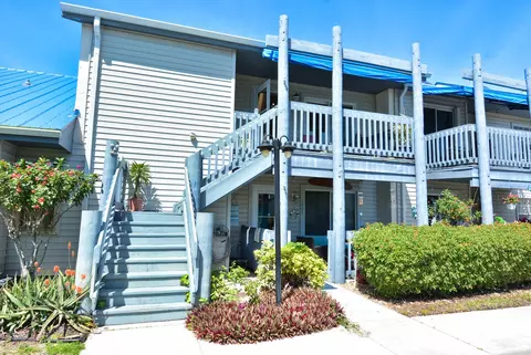 1555 NE Beacon Dr #1006, Jensen Beach, FL 34957
