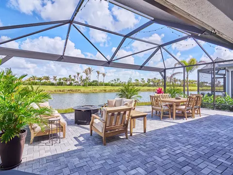 12469 SW High Tide Rd, Port Saint Lucie, FL 34987