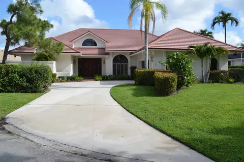 4 Lochwick Rd, Palm Beach Gardens, FL 33418