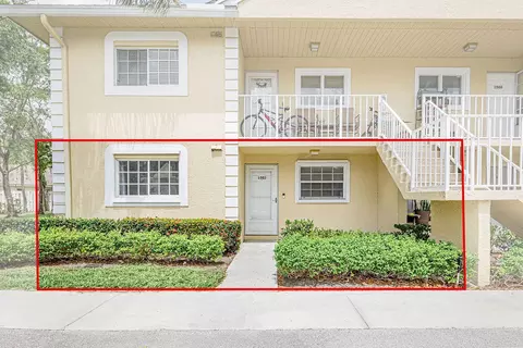 1501 Palm Beach Trace Dr, Royal Palm Beach, FL 33411