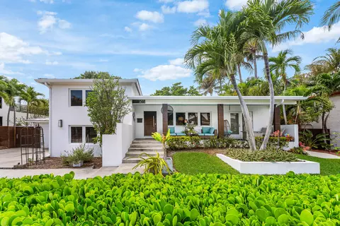 1455 NE 4th Ave, Boca Raton, FL 33432