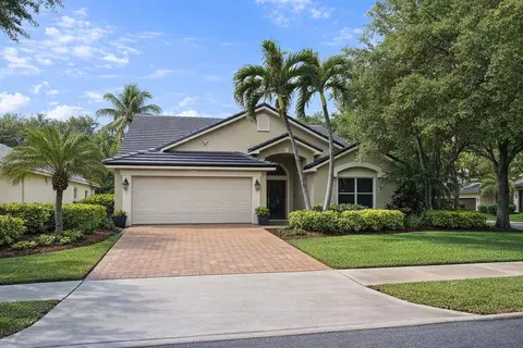 1290 Delray Lakes Dr, Delray Beach, FL 33444