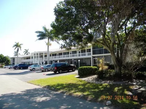 2734 NE 27th Ct #4, Lighthouse Point, FL 33064