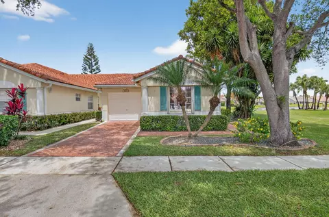 6171 Floral Lakes Dr, Delray Beach, FL 33484