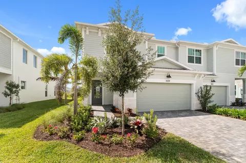 1439 NW Corteal Way, Jensen Beach, FL 34957